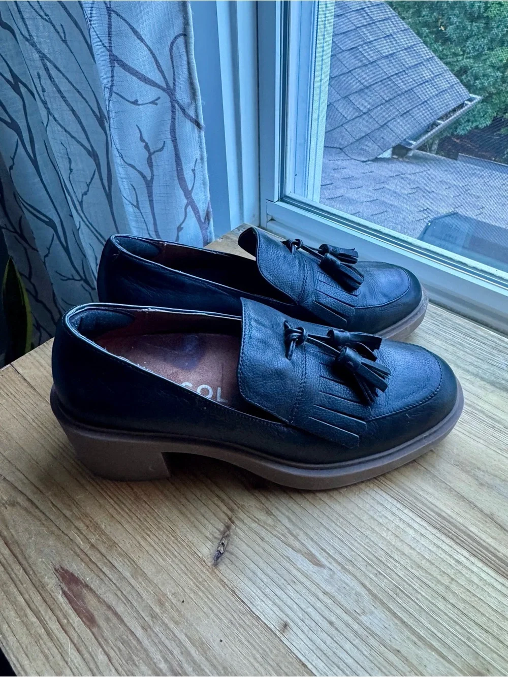 Aerosoles Black Leather Kiltie Tassel Loafers Womens 9 M Comfort Shoes